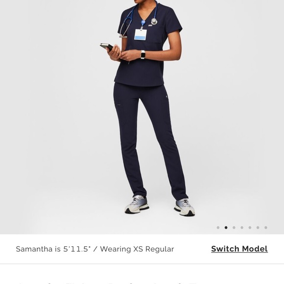 figs scrub top - Picture 3 of 6